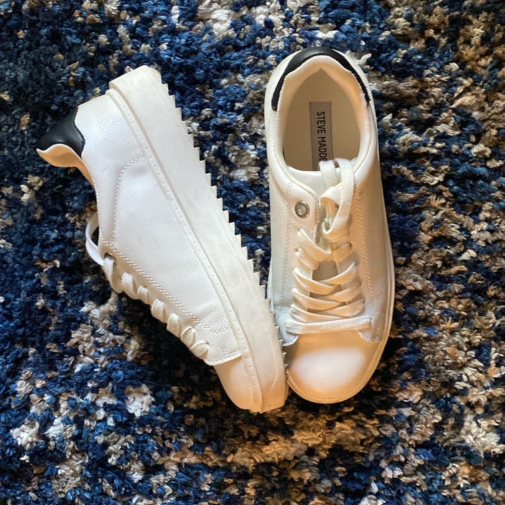 Steve Madden sneakers